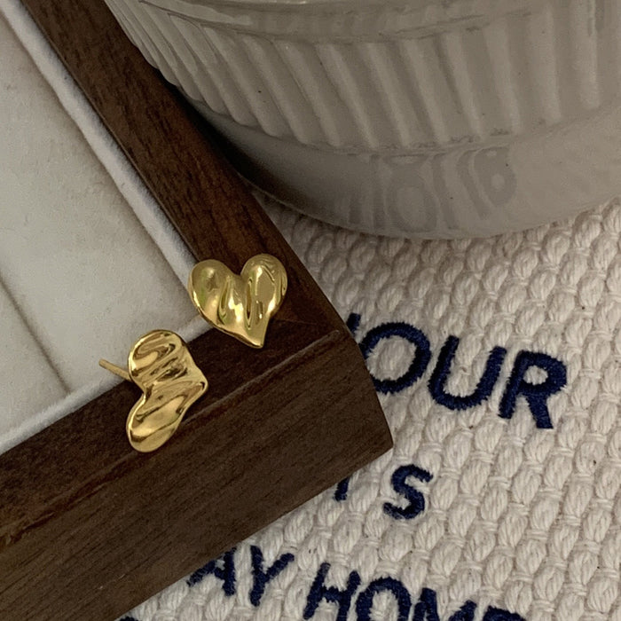 925 Sterling Silver Wavy Heart Stud Earrings