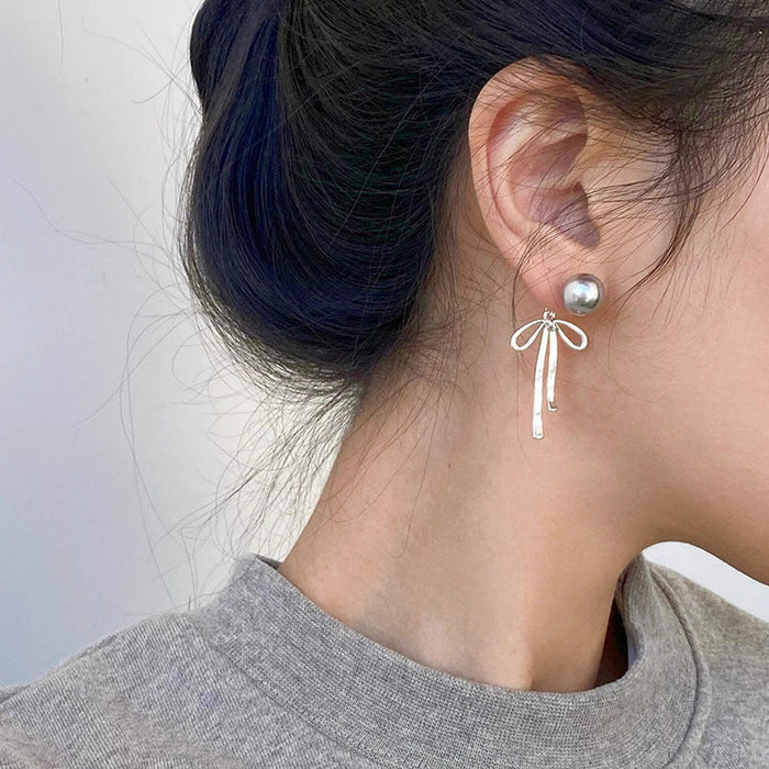 925 Sterling Silver Gray Pearl Bowknot Stud Earrings