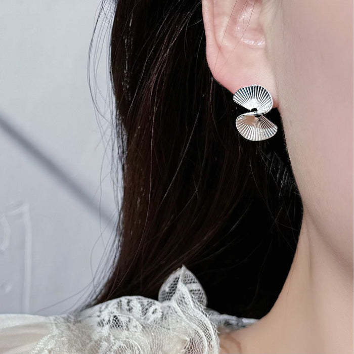 925 Sterling Silver Pin Metal Fan-Shaped Minimalist Stud Earrings