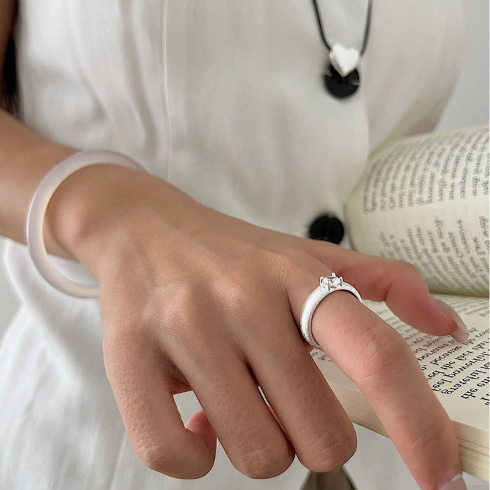 925 Sterling Silver Vintage Brushed Zircon Plain Band Ring