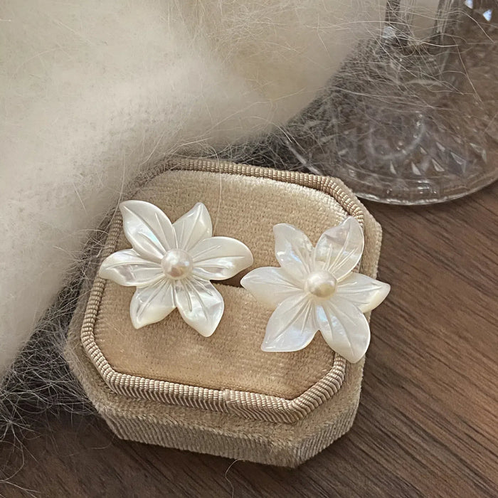 925 White Orchid Natural Pearl Exquisite Stud Earrings