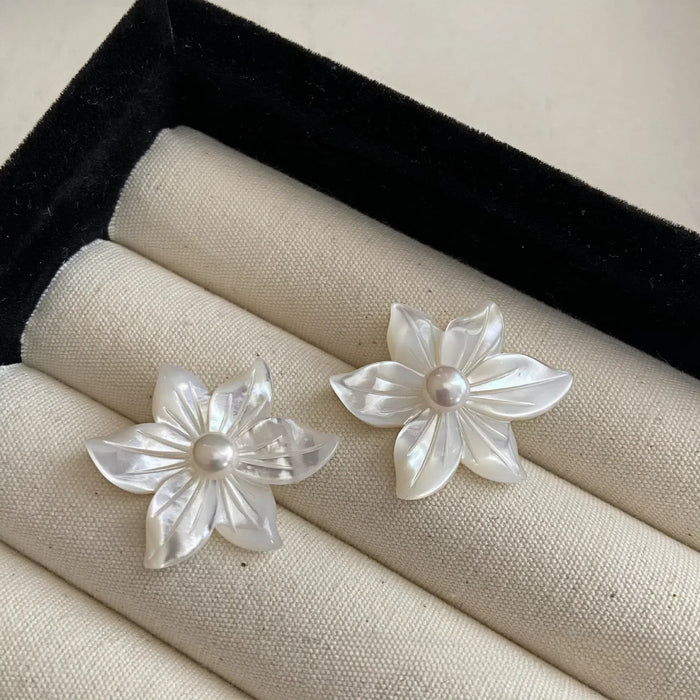 925 White Orchid Natural Pearl Exquisite Stud Earrings