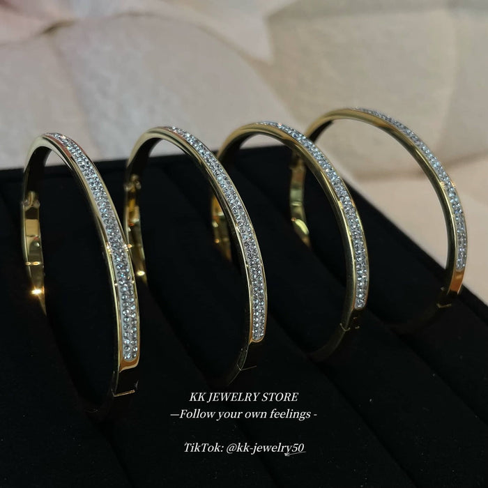 White Gypsy Narrow Buckle Bracelet