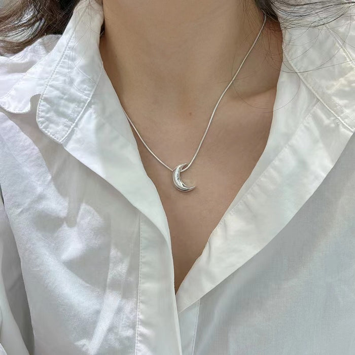 925 Sterling Silver Solid Moon Necklace