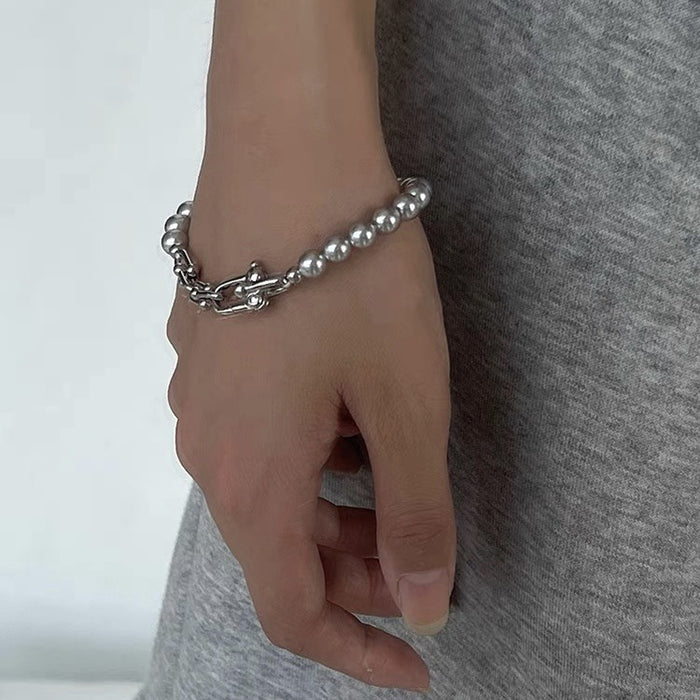 Artificial Pearl Horse-patterned Horseshoe Clasp Bracelet