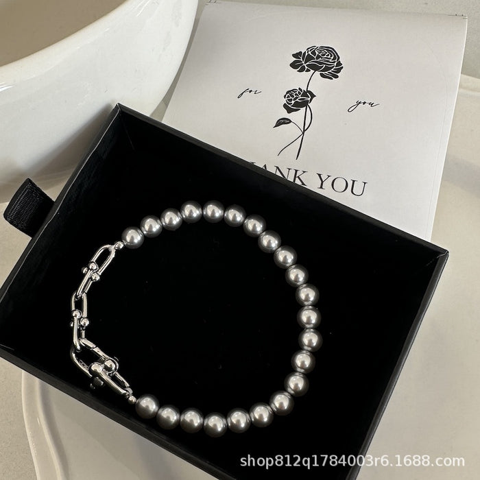 Artificial Pearl Horse-patterned Horseshoe Clasp Bracelet