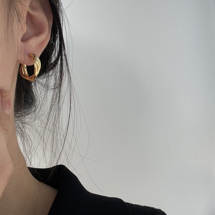 Circle Metal Stud Earrings