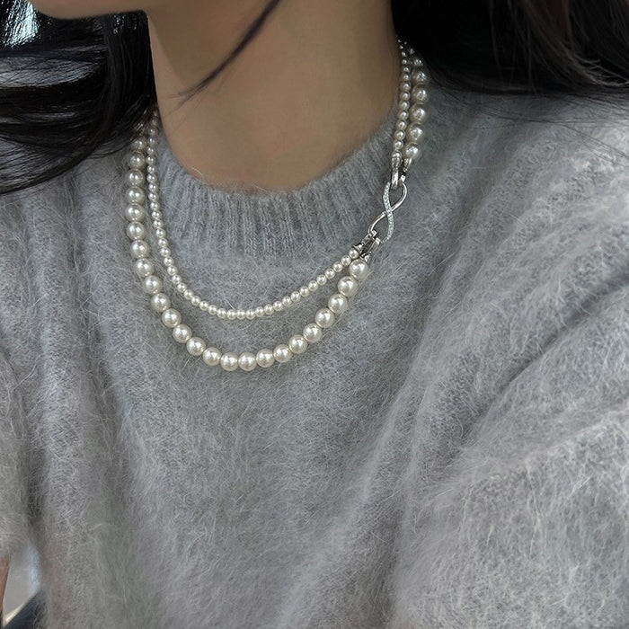 Figure-Eight Clasp Gray Double-Layered Pearl Necklace
