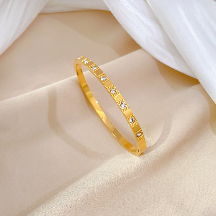 Minimalist narrow diamond bracelet