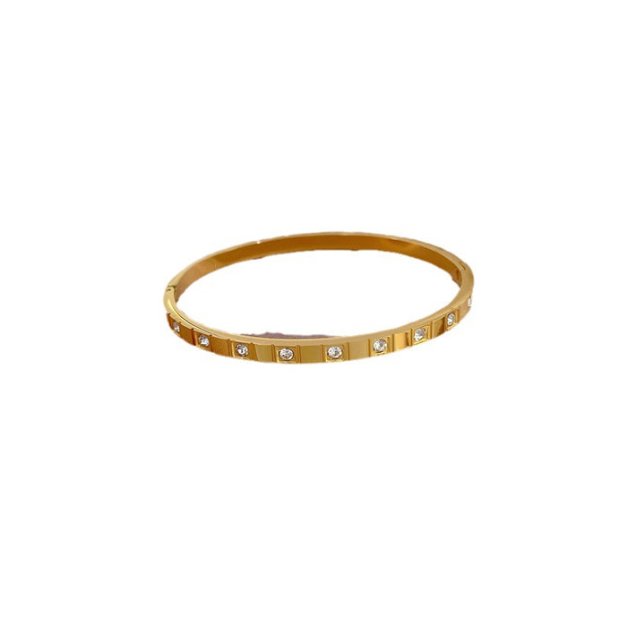 Minimalist narrow diamond bracelet