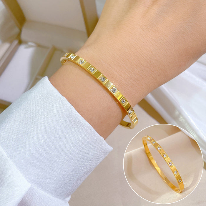 Minimalist narrow diamond bracelet