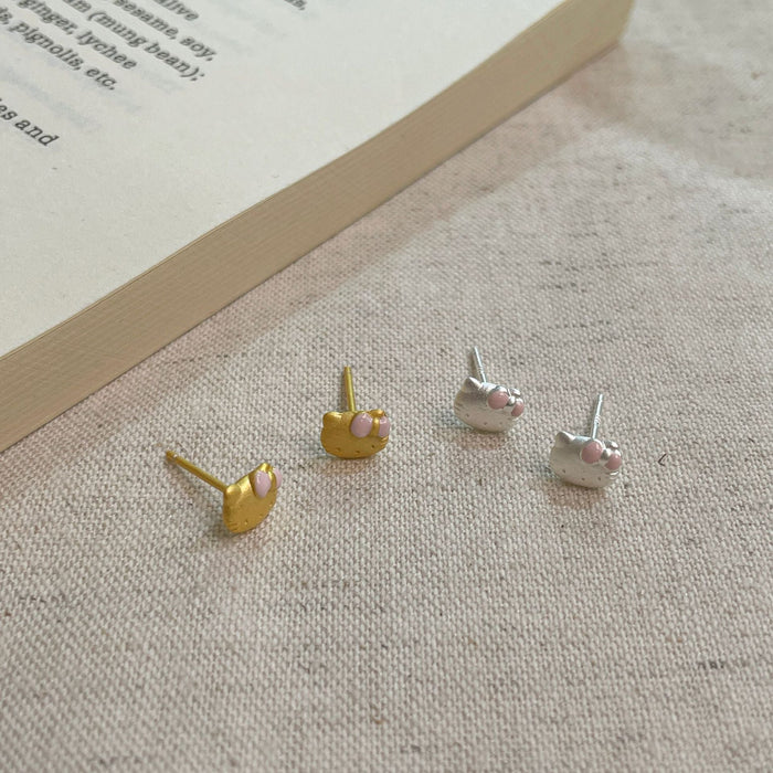 S925 Sterling Silver Bow Cat Stud Earrings