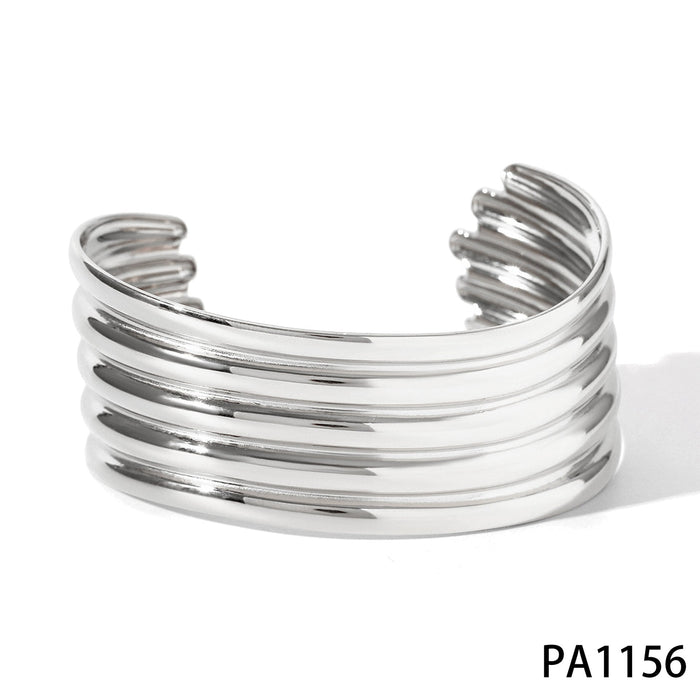 Stainless steel wide-sided opening hollow flower bracelet