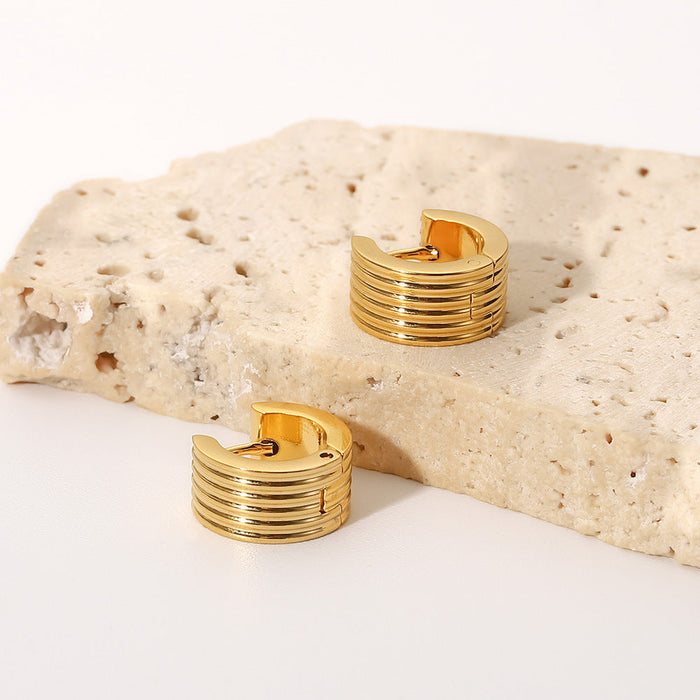 Wide thread stainless steel stud earrings