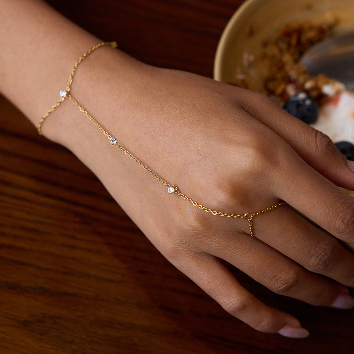 Zircon finger bracelet stainless steel bracelet