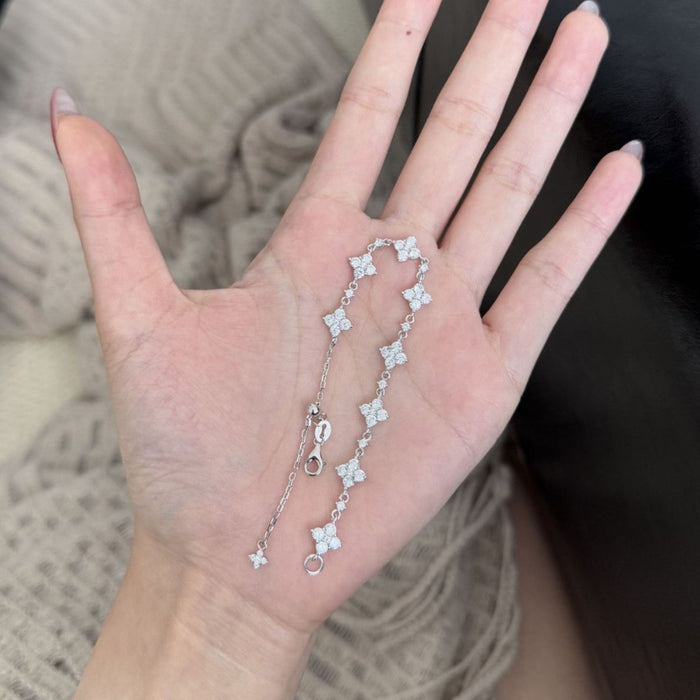 925 Sterling Silver Moissanite Four-Leaf Clover Bracelet