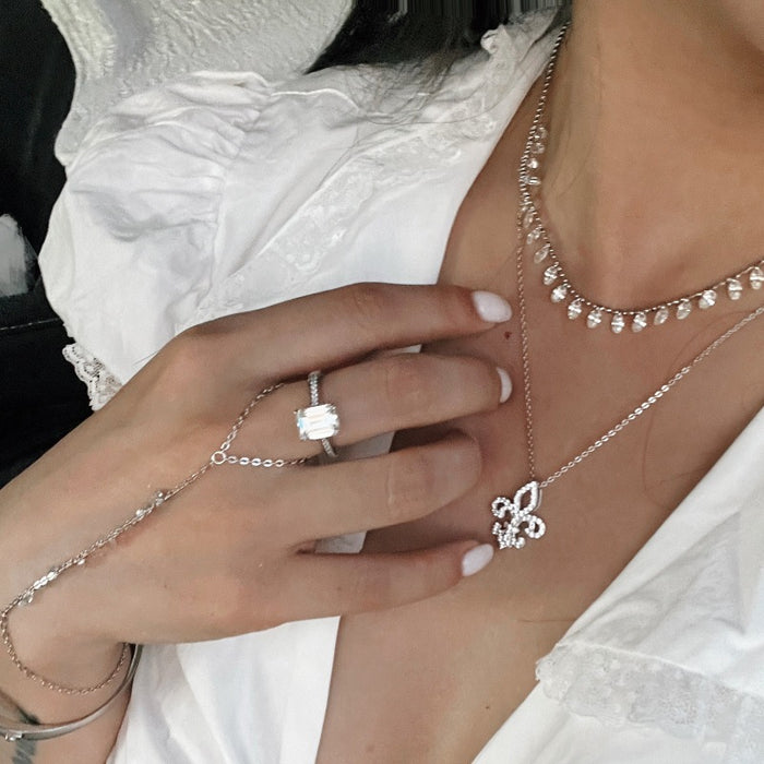 S925 Sterling Silver Round Diamond Tassel Necklace