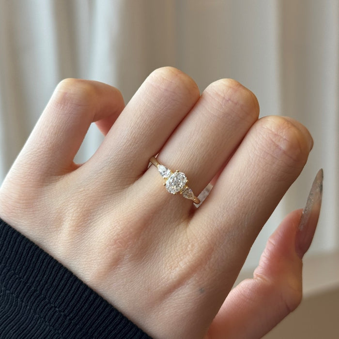 S925 sterling silver three main stone bright ring