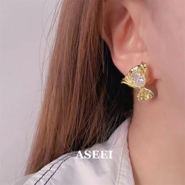 Wrinkled Hand Bouquet Candy Stud Earrings