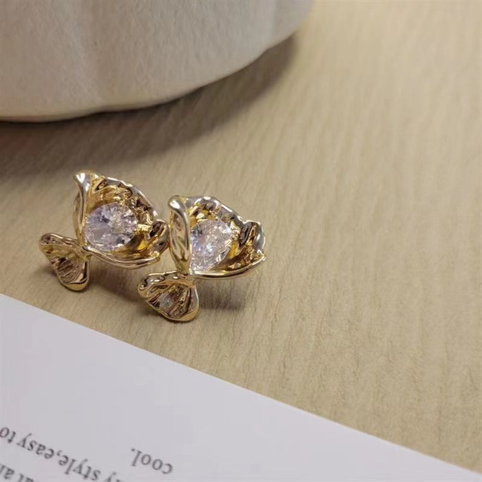 Wrinkled Hand Bouquet Candy Stud Earrings