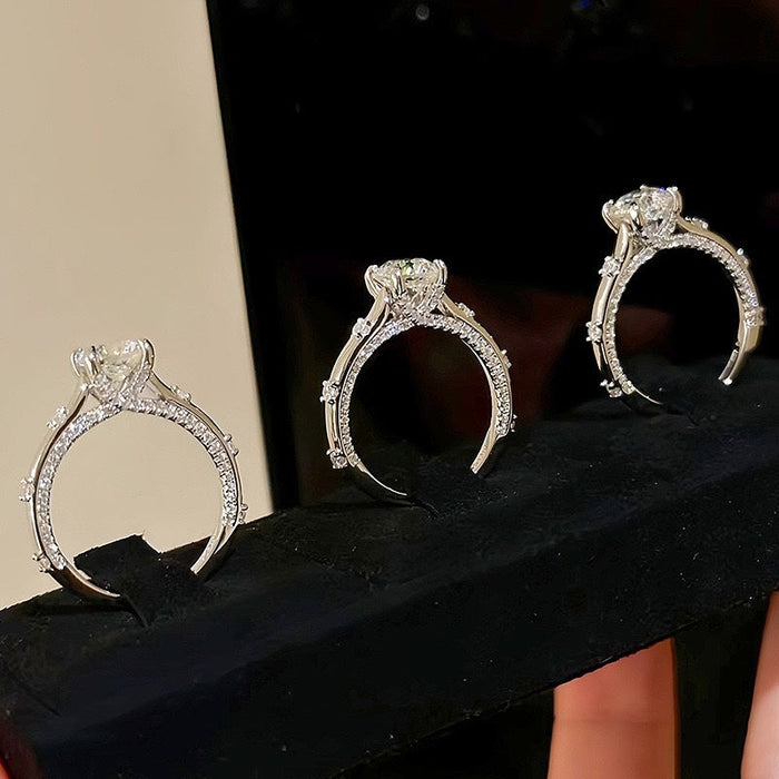 925 Silver Round Diamond Ring with a Strong Design Sense